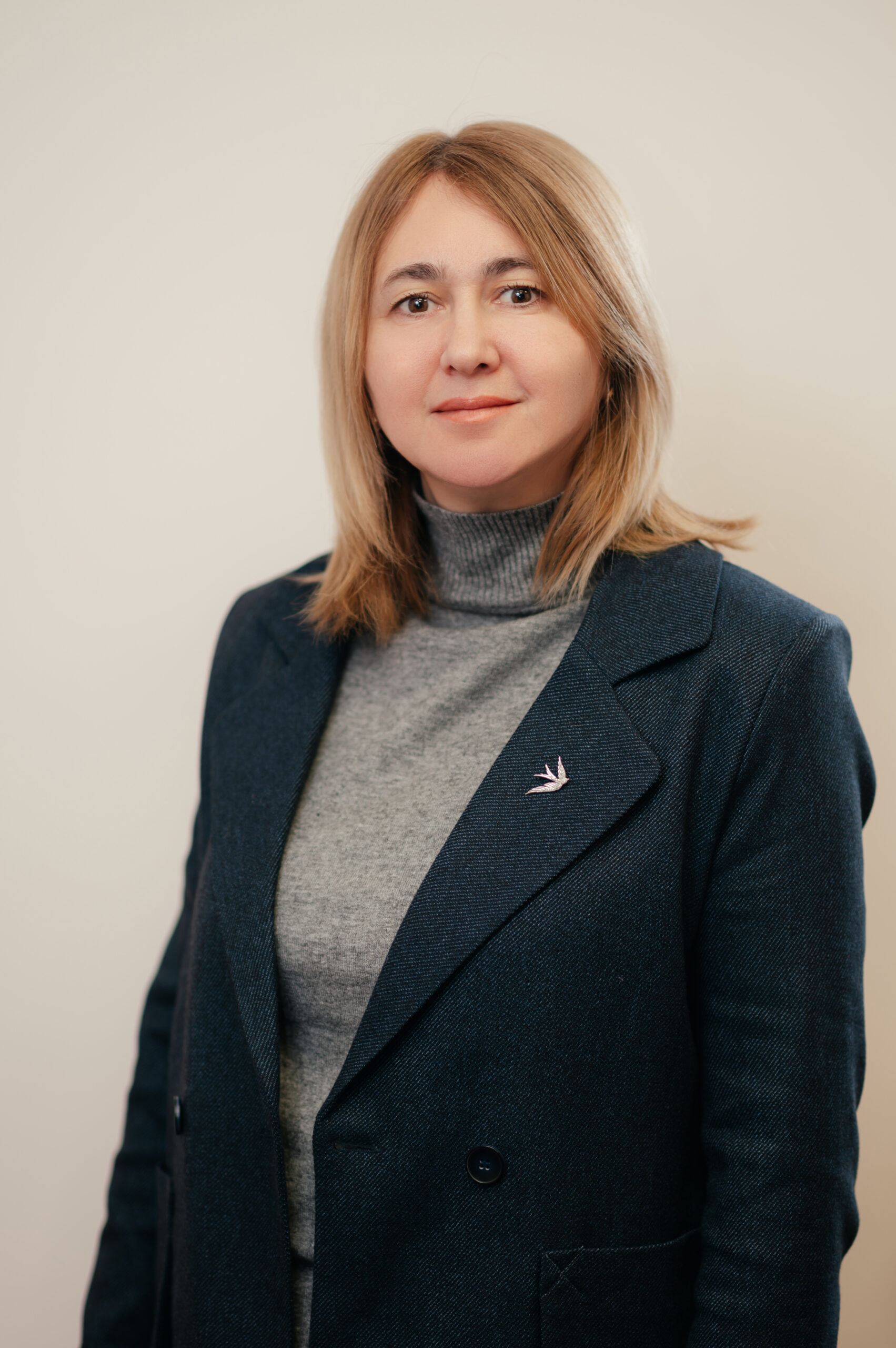 Алсу_коммерческий директор